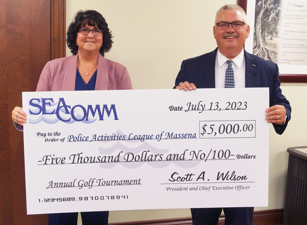 Check Presentation Photo